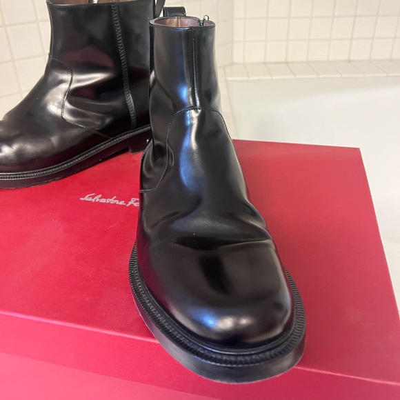FERRAGAMO BOOTS - Picture 4 of 6